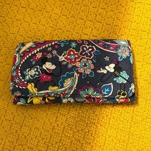 Disney Vera Bradley Sensational Six Paisley Trifold Wallet